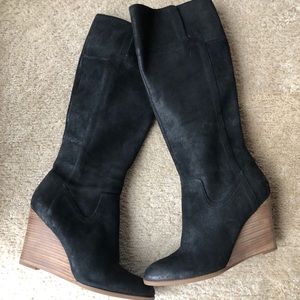 Black textured suede wedge heels